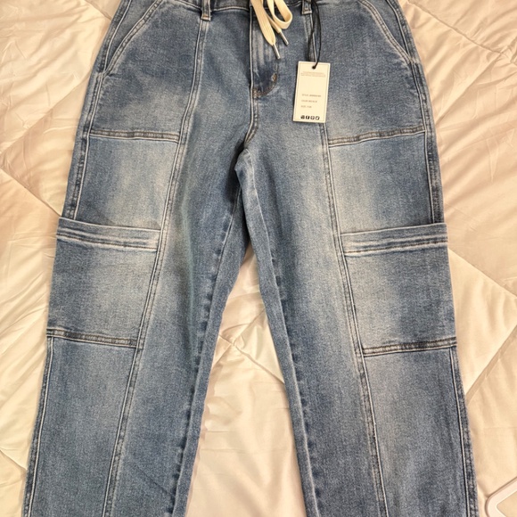 Judy Blue- HIGH RISE CUFFED CARGO JOGGER - Picture 6 of 10